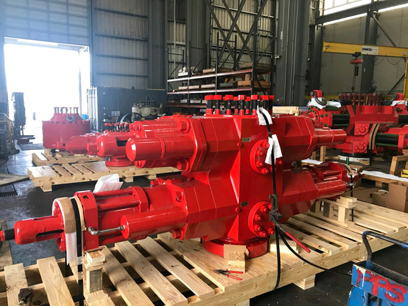 Blue_barrel_reference_new_build_axon_type_50_ram_bop